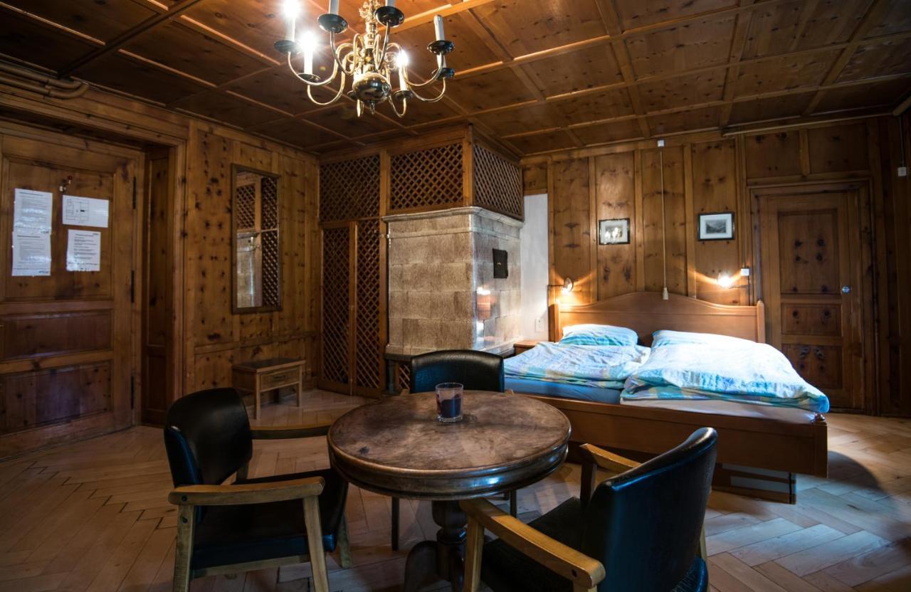 Hotel Jenatsch Парпан Экстерьер фото