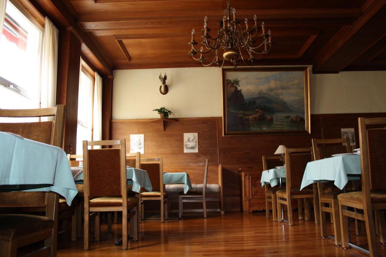 Hotel Jenatsch Парпан Экстерьер фото