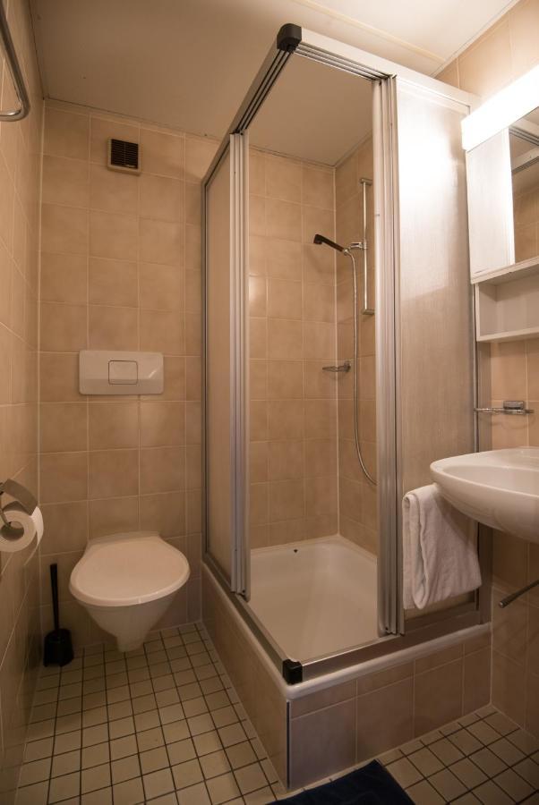 Hotel Jenatsch Парпан Экстерьер фото